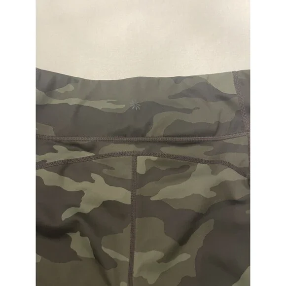 Athleta Camo Contender Leggings – Women’s Size 10 (Large) – Green Camouflage - Picture 3 of 8